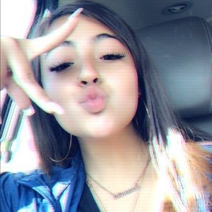 Meet your Posher, Samantha